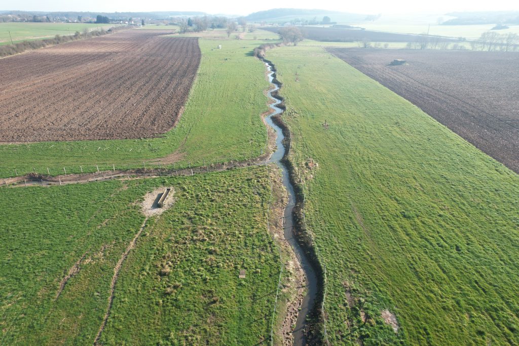 Remise dans son talweg du ruisseau du Piblangerbach à Piblange